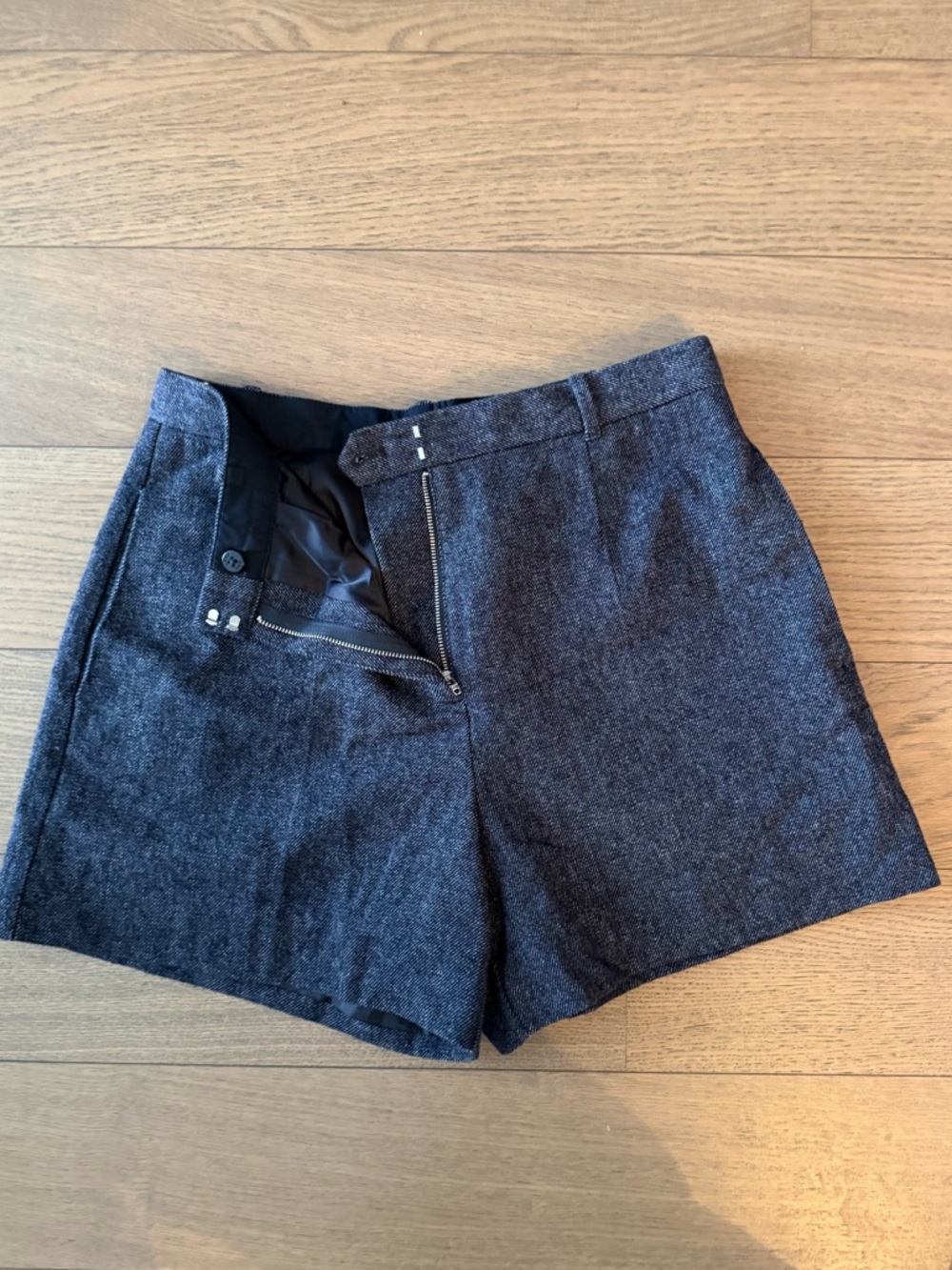 GAP Women's Dark Gray High-Waist Tailored Shorts
